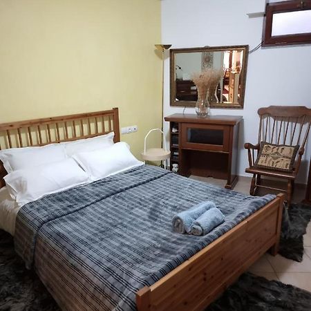 Ari'S Apartment Αράχωβα Εξωτερικό φωτογραφία