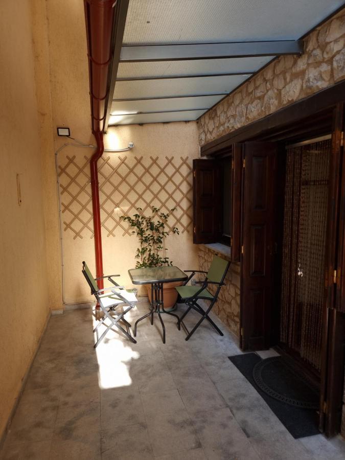 Ari'S Apartment Αράχωβα Εξωτερικό φωτογραφία
